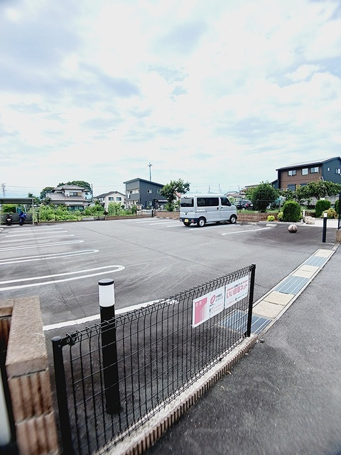 シエルⅠの駐車場