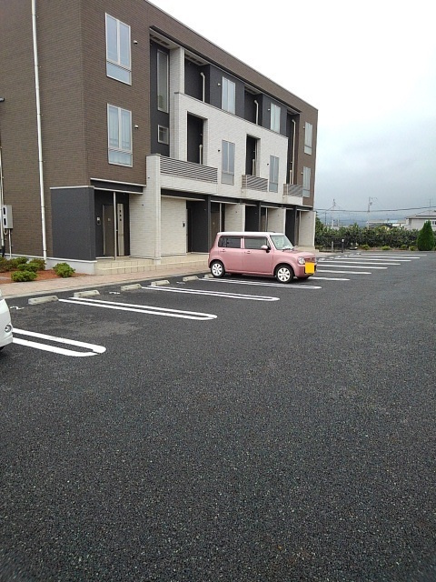 ポルトソレイユの駐車場