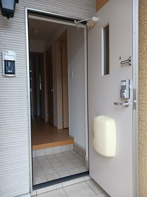 カレントＣの玄関