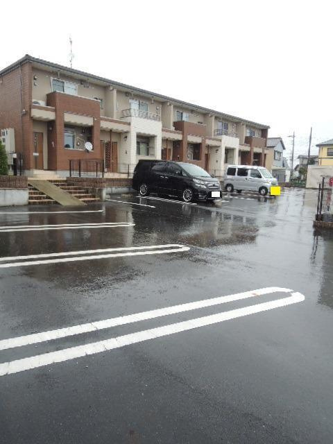 サンライトヒルⅡの駐車場
