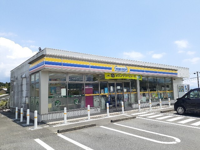 サンリットの周辺|その他「ミニストップ　富士岩本店まで1800m」