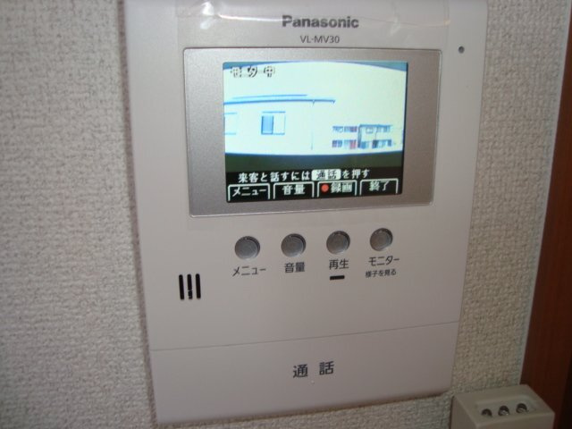アドラブールＦの内装|カメラ付インターホン