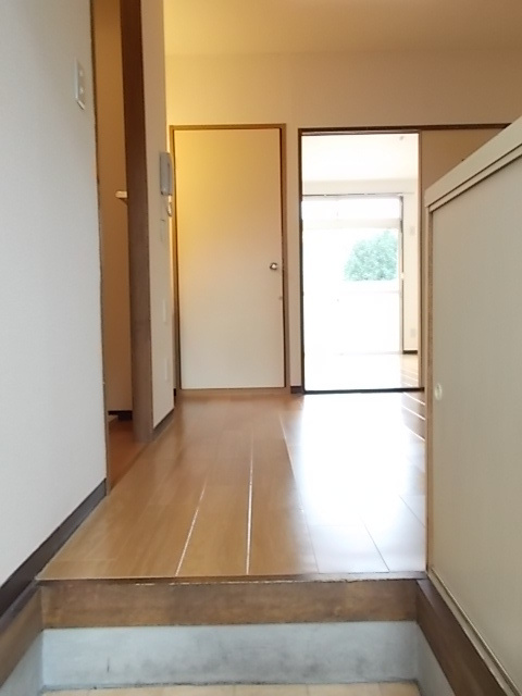 ドミール小林Ⅱの玄関