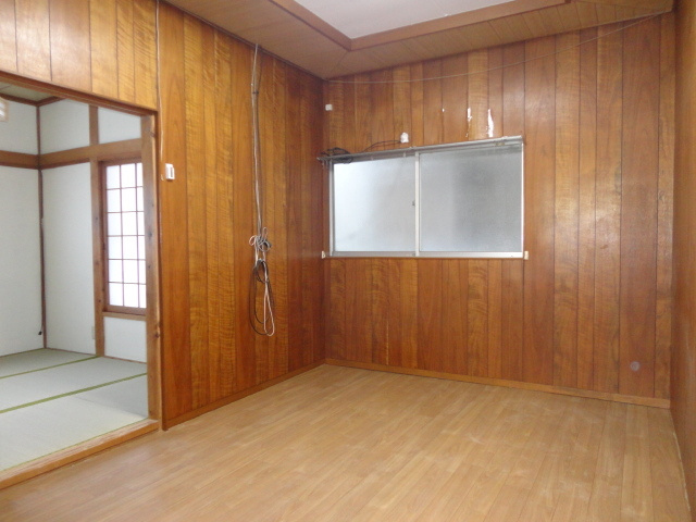 龍田三丁目戸建の子供部屋