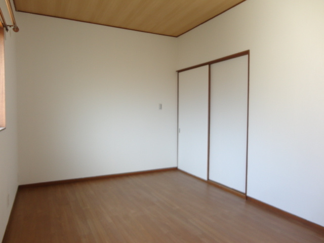 龍田三丁目戸建の寝室