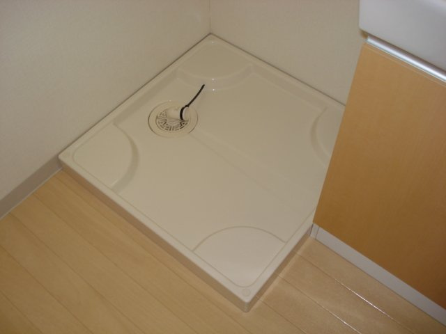 クレシアハウス大泉のその他|洗濯機置場