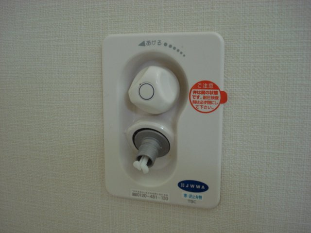 クレシアハウス大泉のその他|洗濯水栓コンセント
