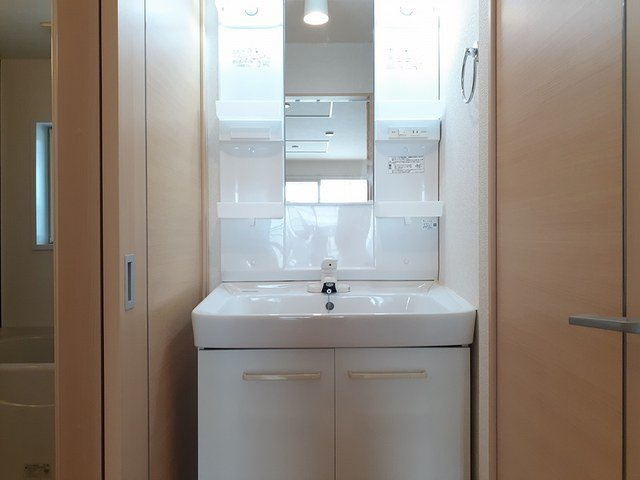 ソフテイルＥの洗面所|コンパクトで使いやすい洗面所
