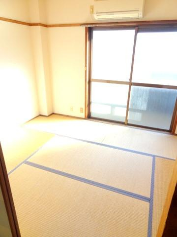 内野ビルの和室|★ほっこりする畳★