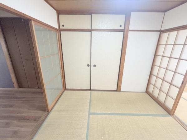 誠幸マンションの和室