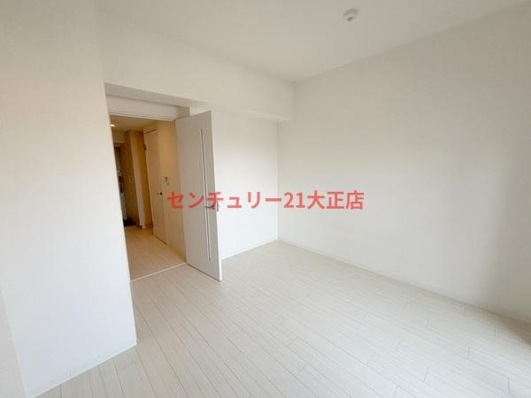 セオリー大阪ベイステージの居間・リビング