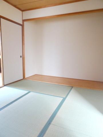 寿ハイツの和室|★落ち着く和室です★