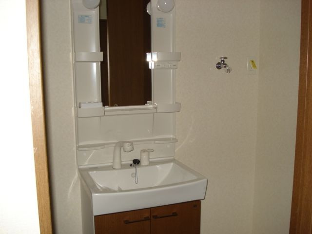 Ｉ’ｃｕｂｅ　Ｇａｒｄｅｎの独立洗面台