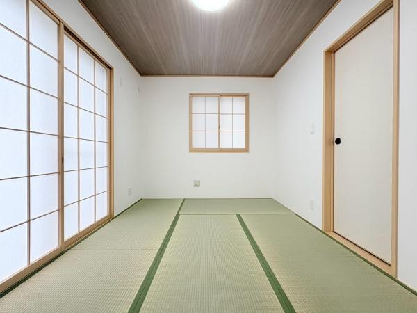 川崎市麻生区王禅寺東４丁目の中古一戸建の和室|和室6帖！リビングに繋がる和室で来客やご家族が帰られた際のお部屋としてもお使いいただけます！