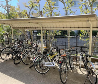 【その他】 | レオパレスメルシーⅠ | 屋根付き駐輪場