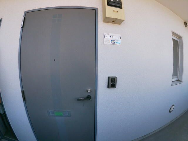 サンハウス東林間のエントランス