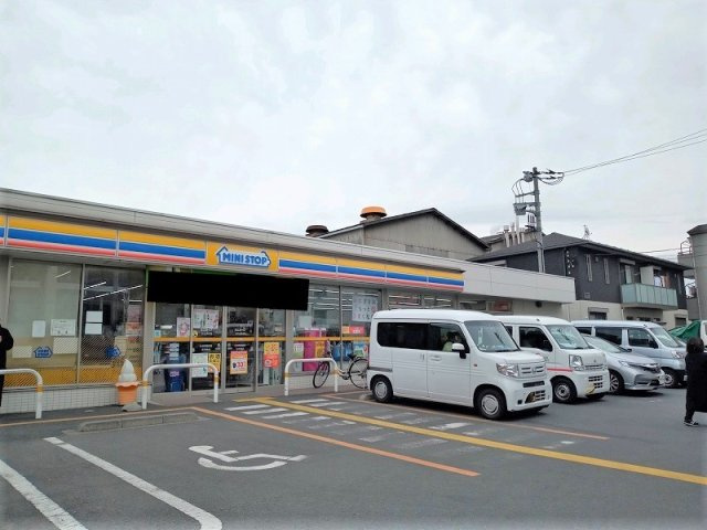 レオパレスヴェストの周辺