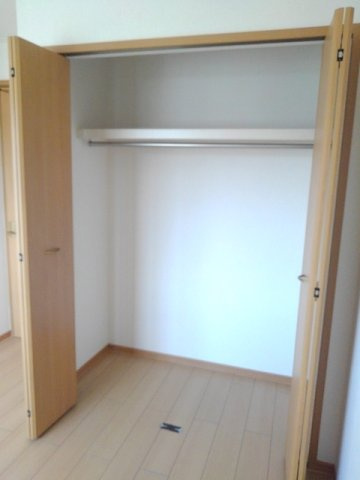 エトナール昴　Ａ棟の収納