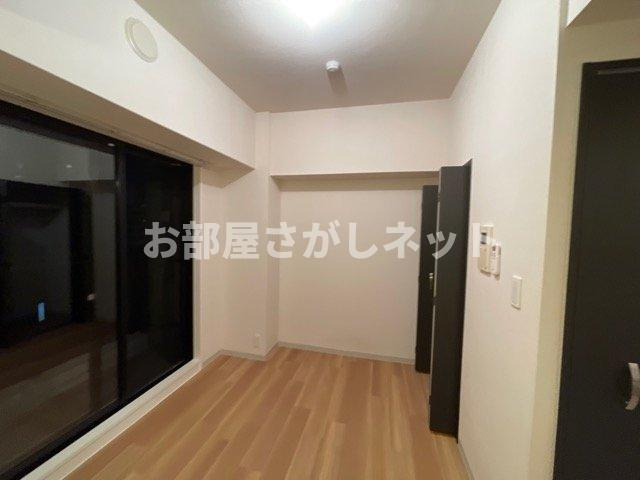 アーバンファースト神楽坂【おとり物件なし】#学生・社会人にオススメ！初期費用分割払いOK！の居間・リビング