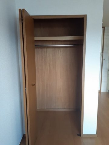メゾン　アンソレイエの収納