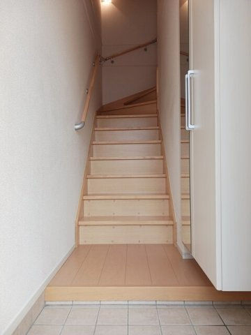 ラック　ヒルズ　Ａの玄関