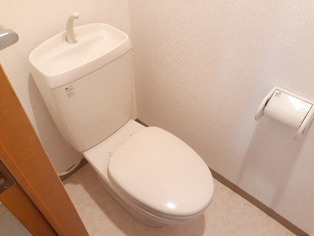 メゾンカルムのトイレ