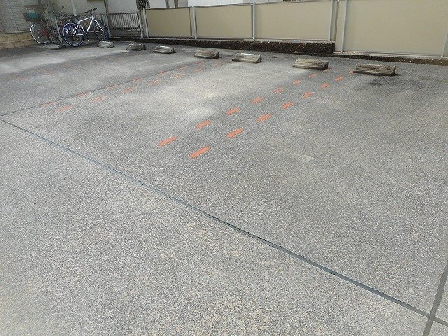 プリムローズ　Ⅰの駐車場