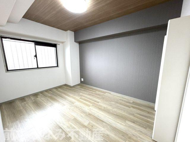 【中古マンション】高崎市高砂町　エクレール高崎　1306号室　２LDKの洋室|スタンダードな洋室です