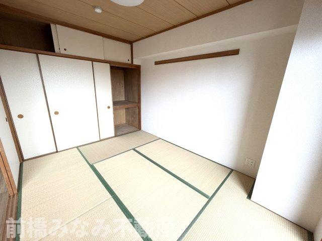 【中古マンション】高崎市高砂町　エクレール高崎　1306号室　２LDKの和室|ゆったりとくつろげる和室です