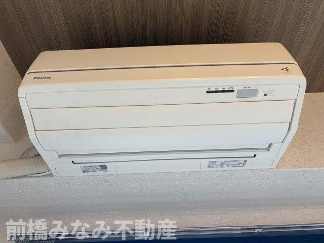 【中古マンション】高崎市高砂町　エクレール高崎　1306号室　２LDKの冷暖房・空調設備|エアコン付き