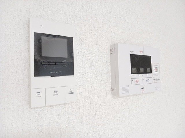 ヒカルサ三郷中央のセキュリティ