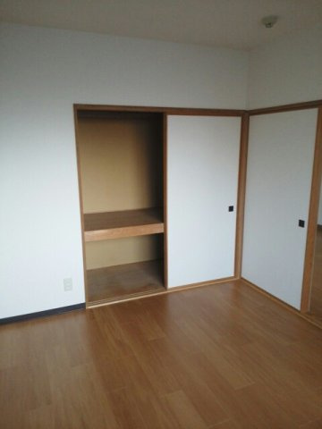 クレストール坂田の収納