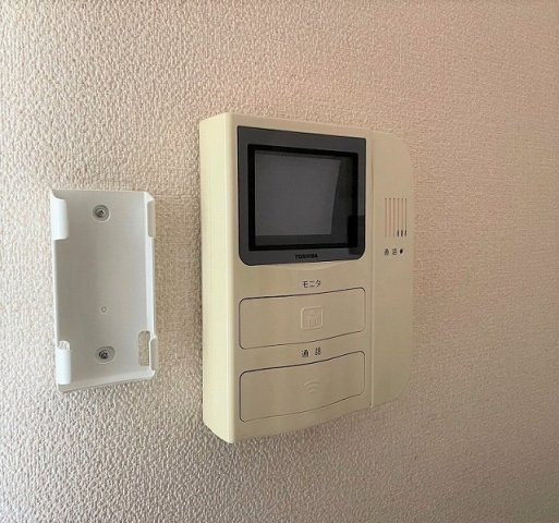 レオパレスメルシーⅠのその他|モニター付きインターホン