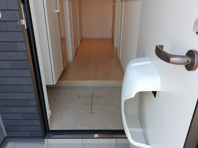 コート・ダジュール緑町　Ⅰの玄関