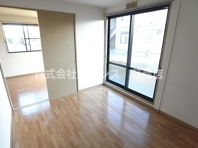 【寝室】 | グレイスパティオⅡ | 落ち着いて過ごせるお部屋なので、寝室にいかがでしょうか