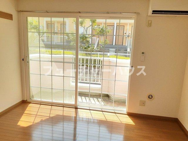 シーサイドオリゾンの居間・リビング|過ごしやすい室内です
