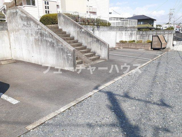 シーサイドオリゾンの駐車場|カースペースがあります