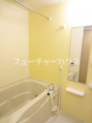 カーサ　アバンツァートⅠの浴室