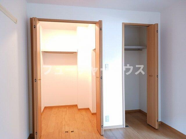 ドゥー　ベルジュＢの収納