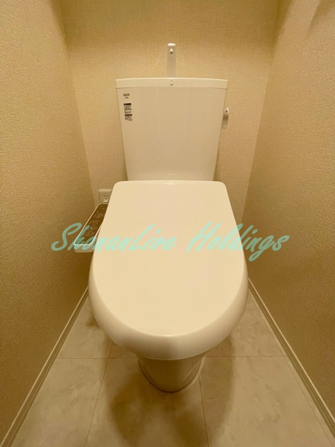 マ・メゾン鵠沼花沢　B棟のトイレ|トイレ個室♪