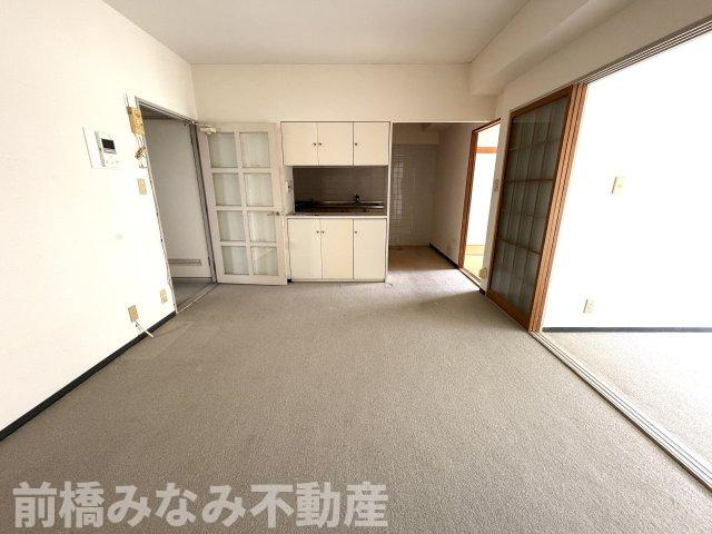【中古マンション】前橋市天川原町　グリーンキャピタル前橋　１階　３LDKの居間・リビング|おしゃれな居間です