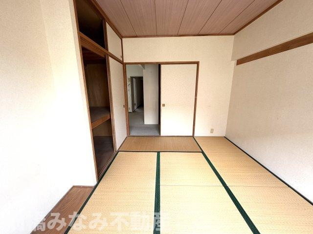 【中古マンション】前橋市天川原町　グリーンキャピタル前橋　１階　３LDKの和室|和室があると落ち着いた雰囲気になりますね