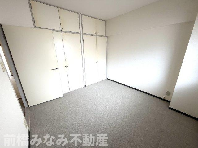 【中古マンション】前橋市天川原町　グリーンキャピタル前橋　１階　３LDKの洋室|明るい洋室です