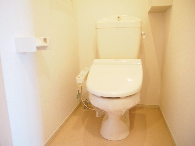 コンセルヴェ十六田のトイレ