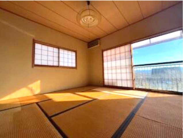高崎市吉井町南陽台　中古590の和室