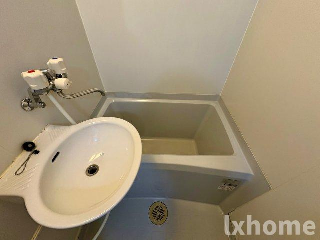 竹橋町マンションの浴室