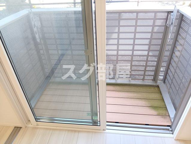 グレーシアタウン木崎　A棟のバルコニー