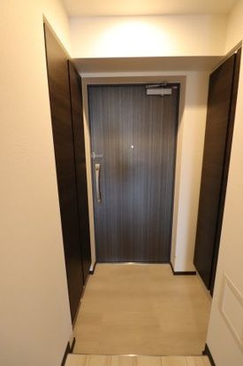 GENOVIA南千住Ⅵskygardenの玄関