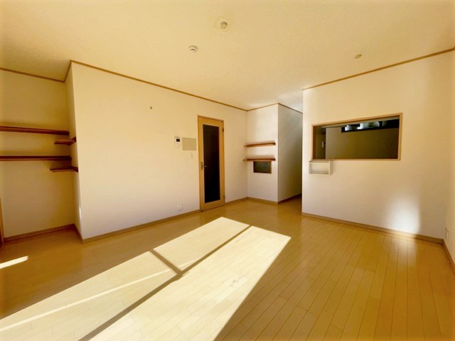 柏市東柏1丁目戸建住宅の居間・リビング|おしゃれなリビングです