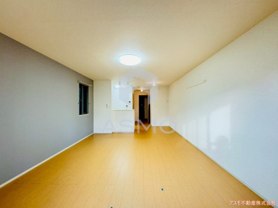 【居間・リビング】 | リバーサイド大今里 | 同マンション別部屋　参考写真